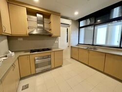 The Colonnade (D10), Condominium #475512191